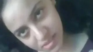 I lavoratori insieme scopano mamme casalinghe porche una padrona grassa e finiscono per enormi mungiture.