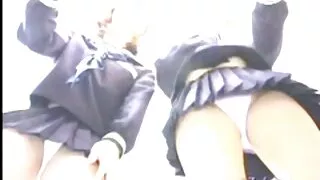 Ragazze in movimento durante il sesso. mamme vecchie troie