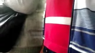 Diteggiatura cazzo in guanti invernali. mamme zoccole