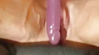 Nuru massaggiatrice intrattiene il capo mamme troie gratis con il sesso.