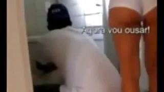 La ragazza si masturba segretamente dai suoi porno milf troie genitori.