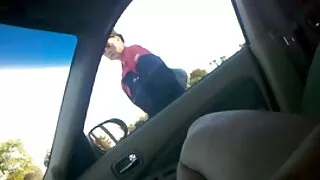 Cazzo in macchina non paga la tariffa. mamme molto troie