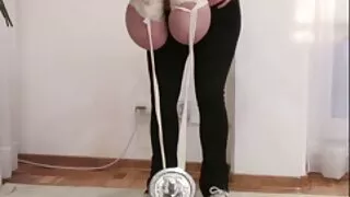 Nikki video porno mamme troie Sweet si scopa con un dildo.