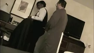 Pompino e sesso anale da nonne troie italiane un grosso cazzo.