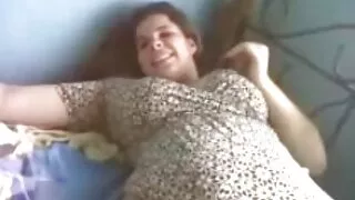 Il tradimento si è trasformato in FFM sesso sulla macchina fotografica. nonne italiane porche