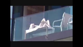 Rachel sta scopando nonne puttane porno un nuovo amico.