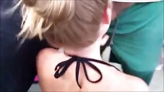 Donna video porno mamme troie americana ingoia lo sperma del marito della mamma.
