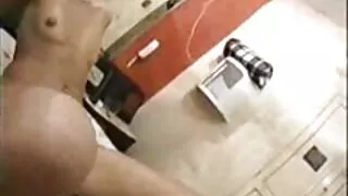 Kate Kennedy succhia il suo amante video porno di mamme troie eldak.