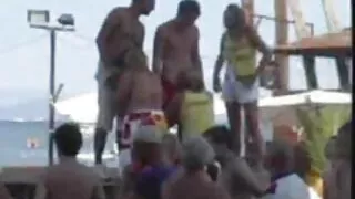 Ottiene sesso anale e sperma. mamme porcelline
