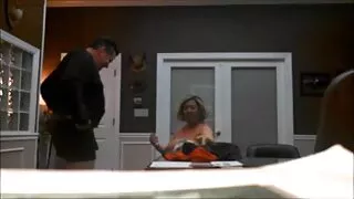 Succhiare dildo nella milf molto troie Figa.
