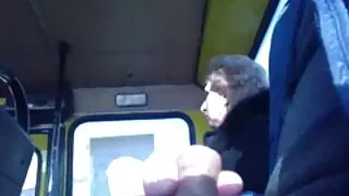 Milf mamme italiane porche ha sedotto il vicino per fare sesso. Insegna a scopare i giovani.