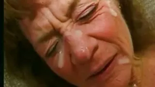 Vergine girato mamme super troie slut maturo.