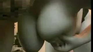 Cazzo con il mamme troie porno migliore amico sulla sedia.